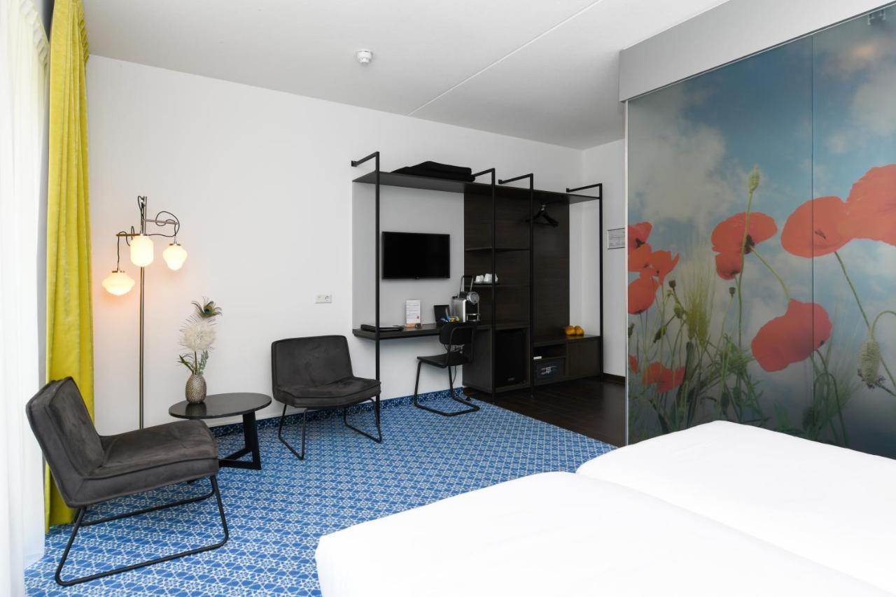Hotel De Roode Schuur ไนเกิร์ก ภายนอก รูปภาพ