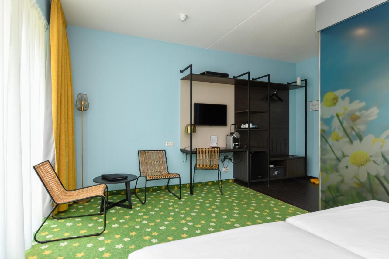 Hotel De Roode Schuur ไนเกิร์ก ภายนอก รูปภาพ
