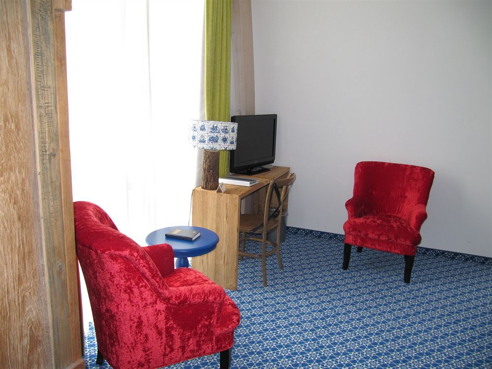 Hotel De Roode Schuur ไนเกิร์ก ภายนอก รูปภาพ