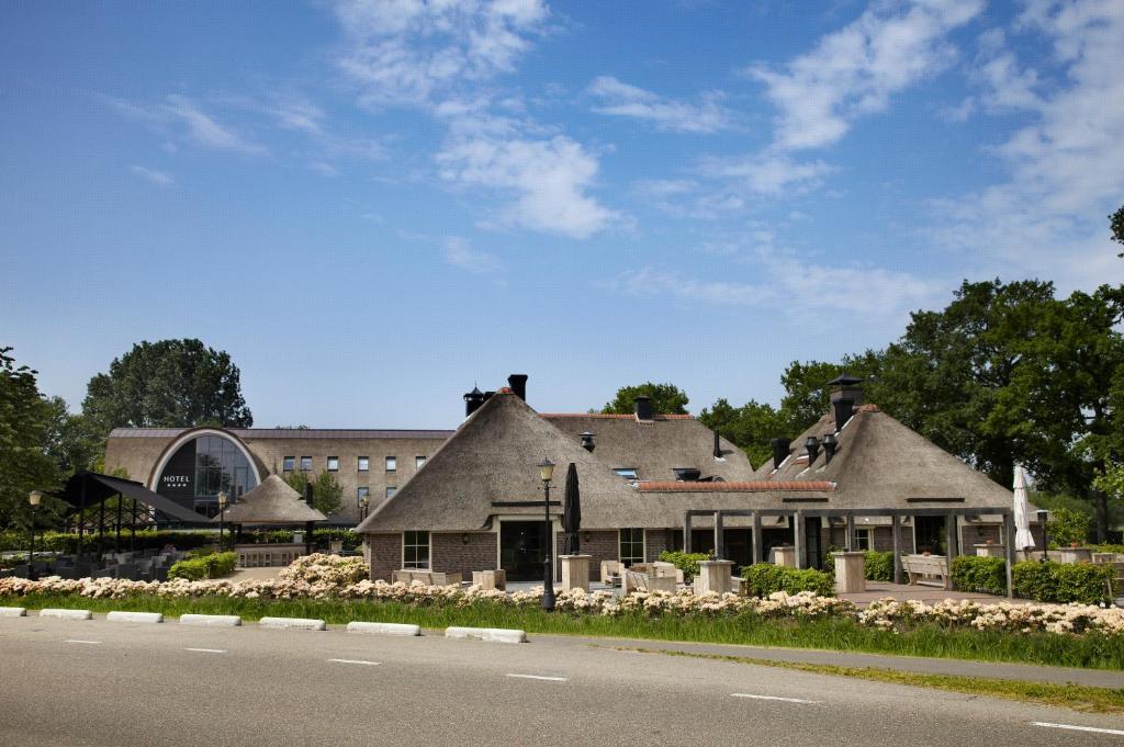 Hotel De Roode Schuur ไนเกิร์ก ภายนอก รูปภาพ